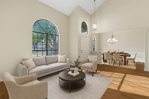 2116 S Winding Creek Drive Grapevine TX 76051