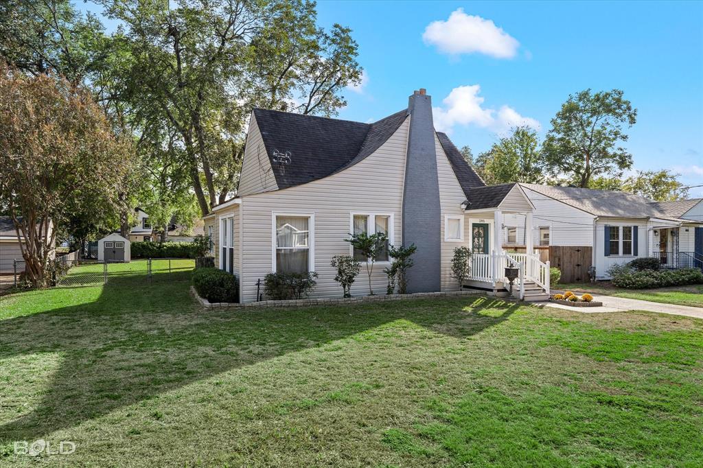 BROADMOOR - Residential