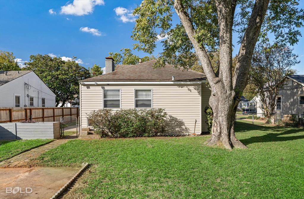 BROADMOOR - Residential