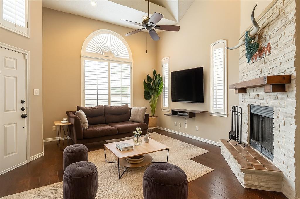 Bently Court - Residential