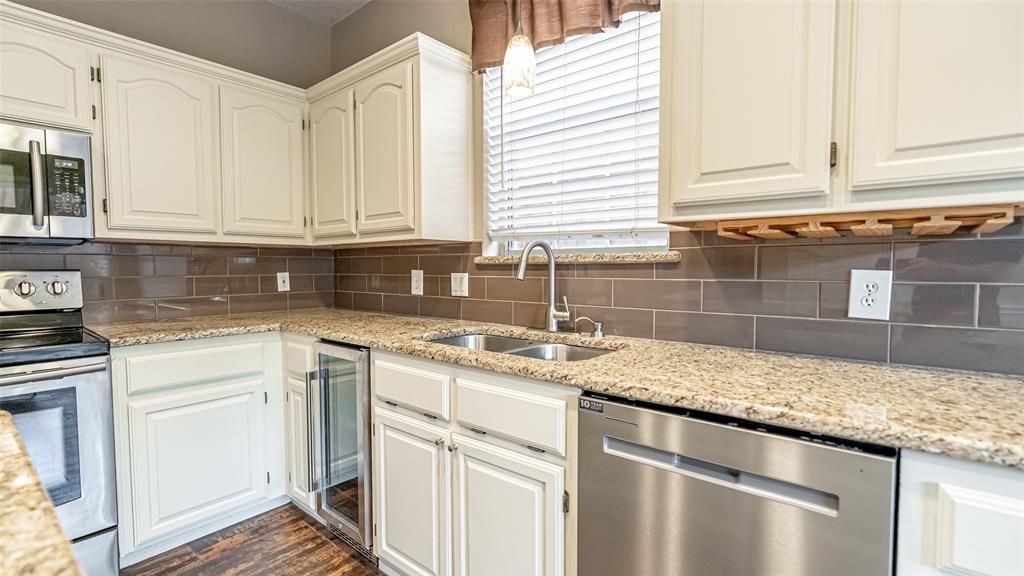 Bently Court - Residential