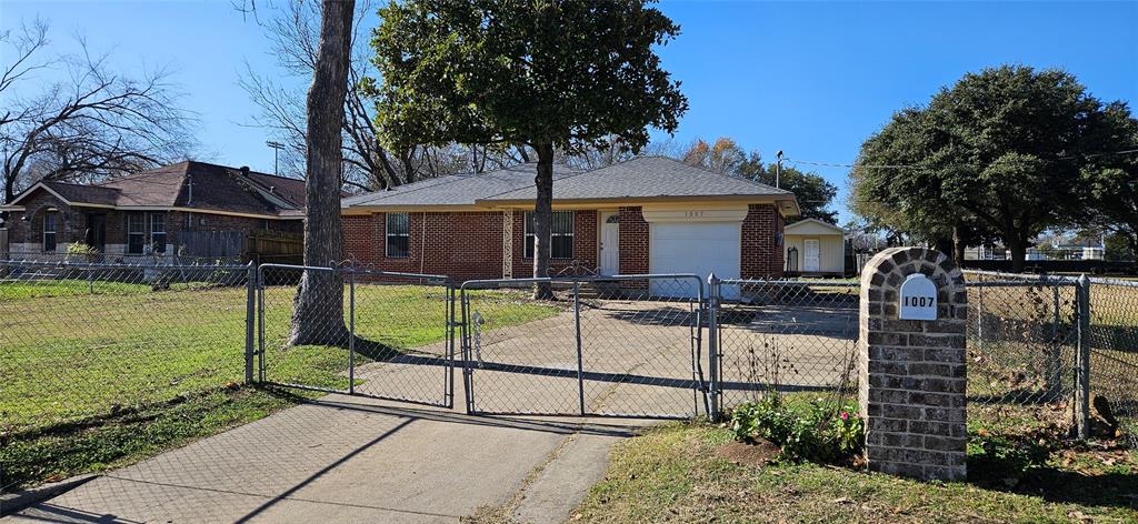 Hampton C M - Residential