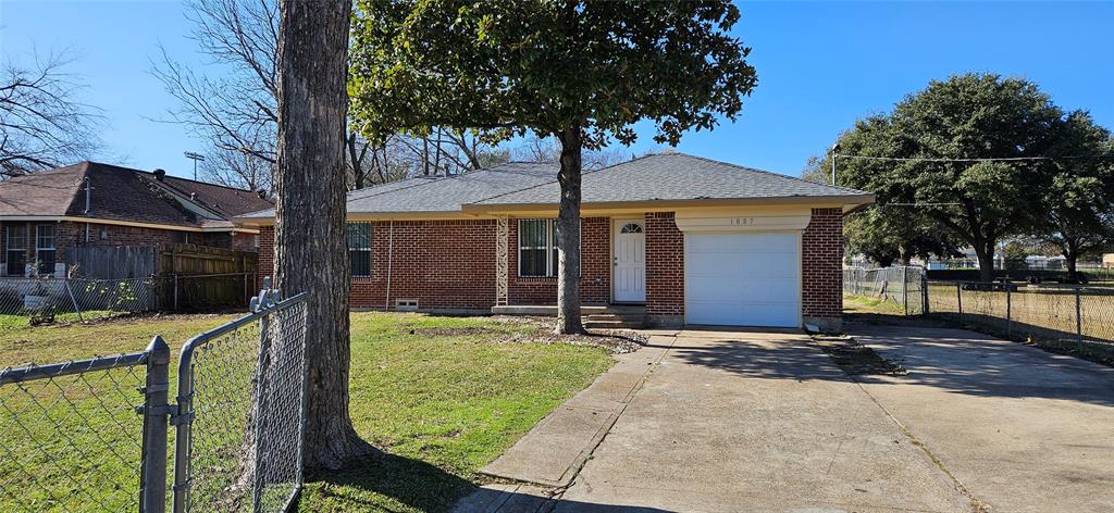 Hampton C M - Residential