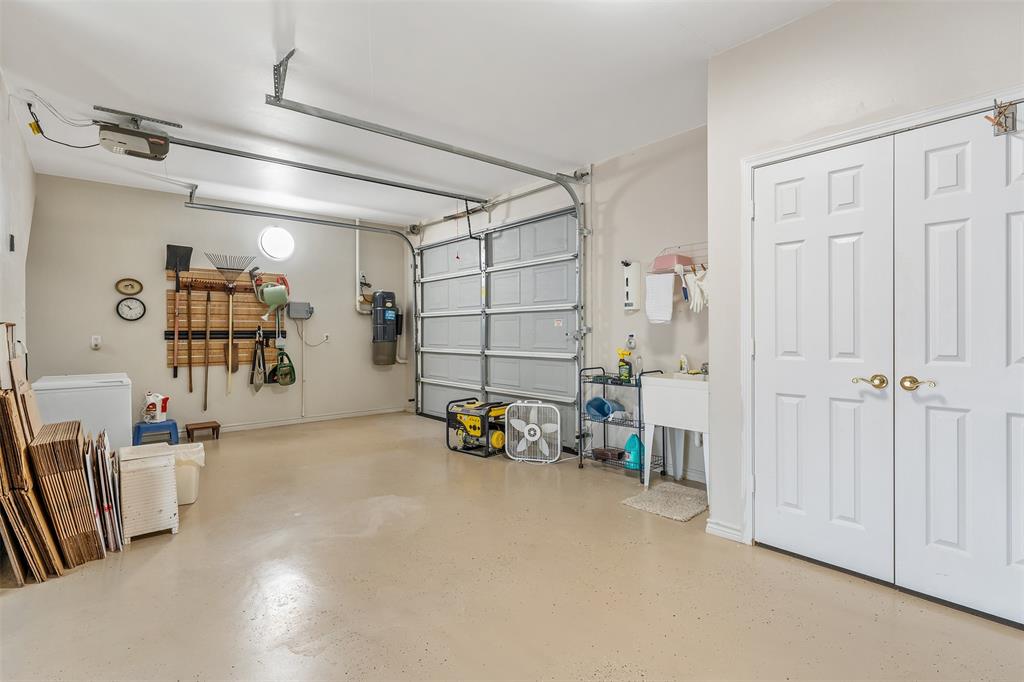 Emerald Bay - Residential