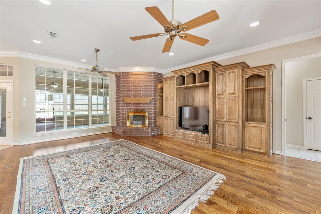 Emerald Bay - Residential