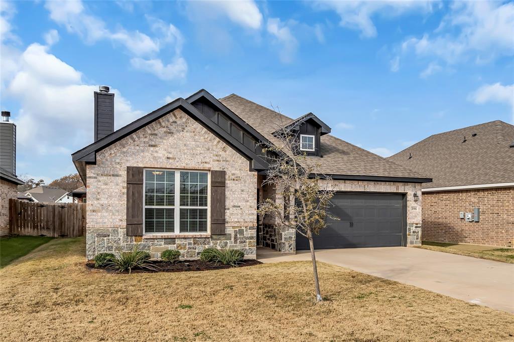 396 N Montague Street