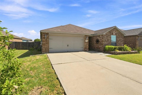 Photo of 157 Presidents Way, Venus, TX 76084 (MLS # 21362563)