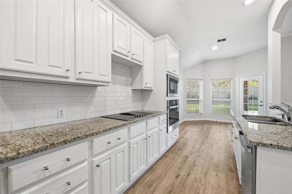 Flower Mound, Texas 75022, United States, 4 Bedrooms Bedrooms, ,2 BathroomsBathrooms,Residential,Pending,250993