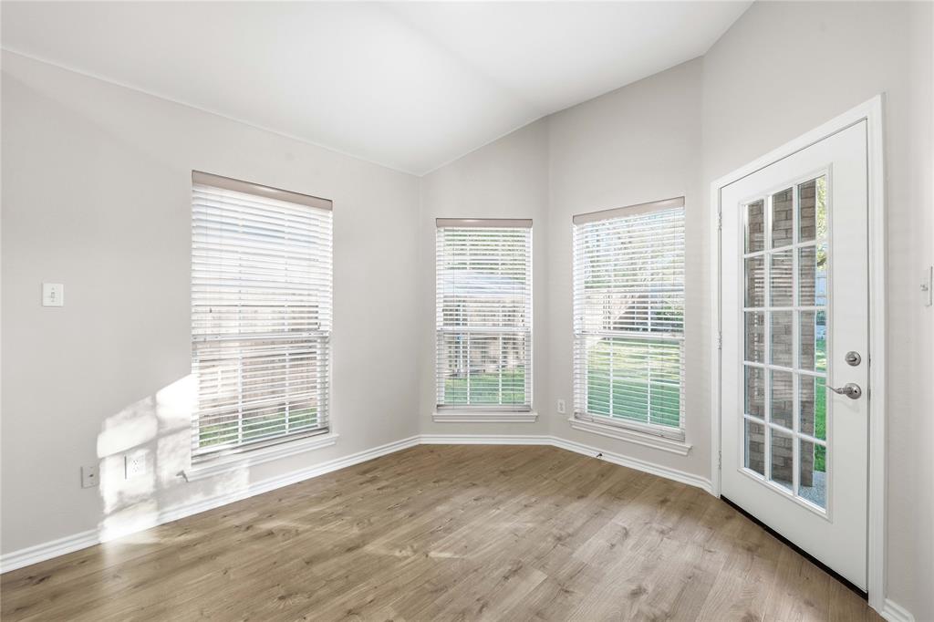 Flower Mound, Texas 75022, United States, 4 Bedrooms Bedrooms, ,2 BathroomsBathrooms,Residential,Pending,250993