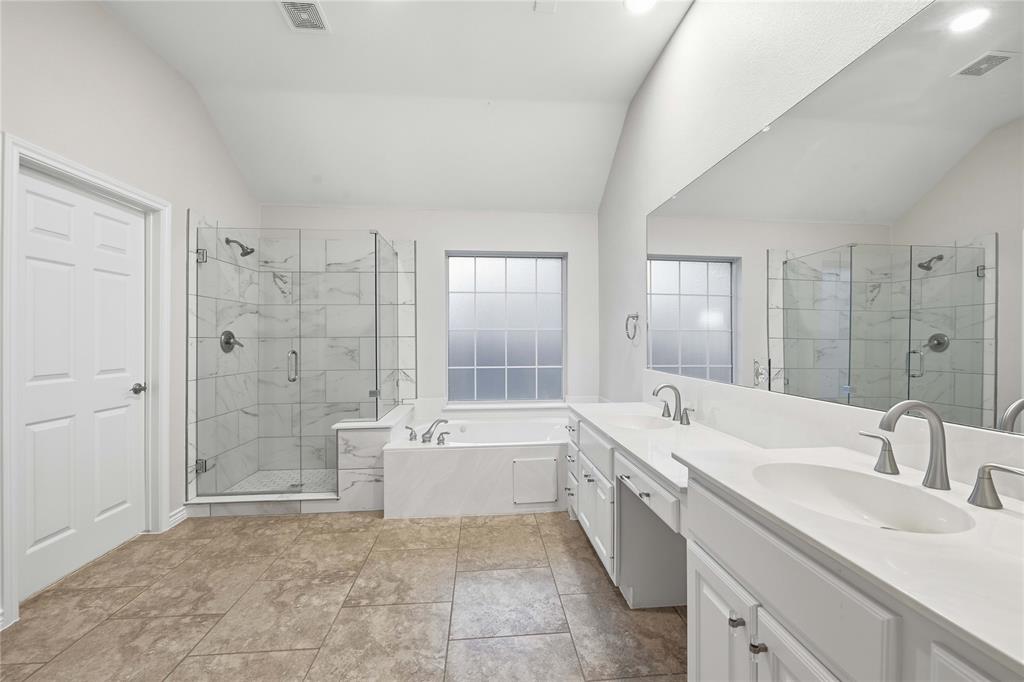 Flower Mound, Texas 75022, United States, 4 Bedrooms Bedrooms, ,2 BathroomsBathrooms,Residential,Pending,250993