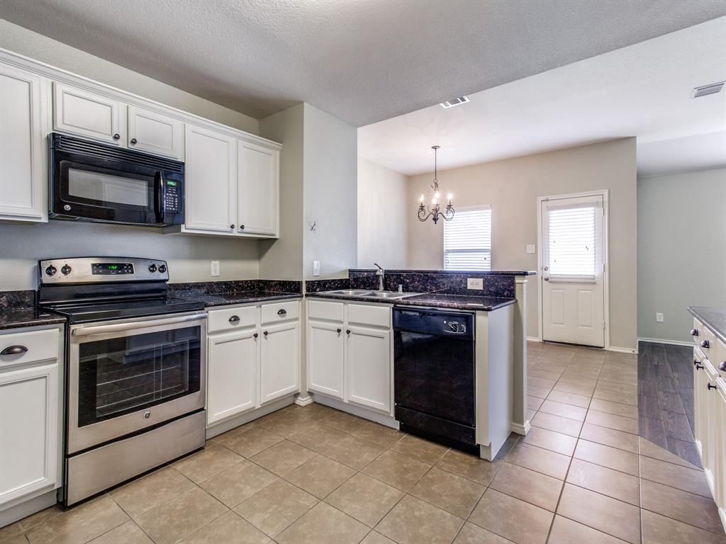 Photo of 430 Paddock Lane, Celina, TX 75009 (MLS # 21215108)