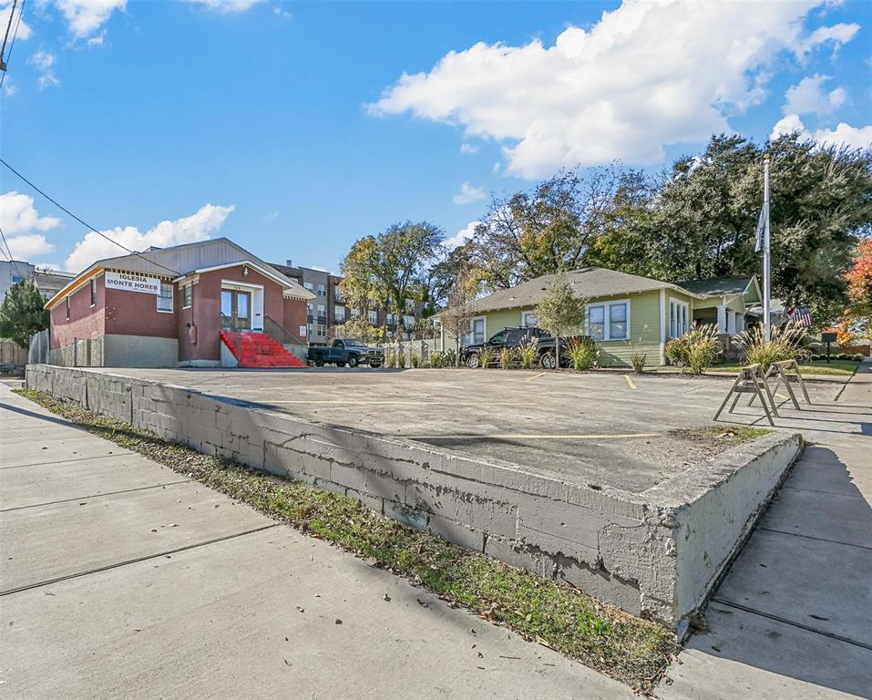 Dallas Land & Loan 02 - Commercial Sale