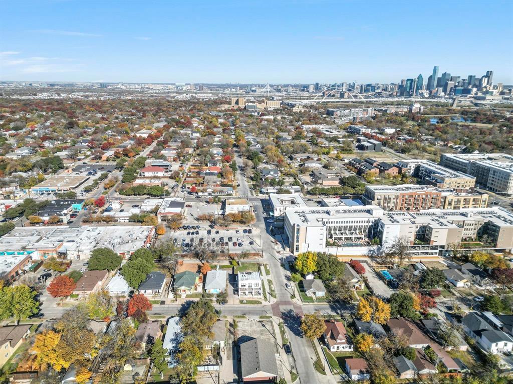 Dallas Land & Loan 02 - Commercial Sale