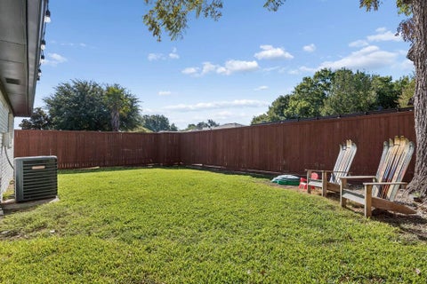 Tiny photo for 7210 Bluefield Drive, Dallas, TX 75248 (MLS # 21380631)