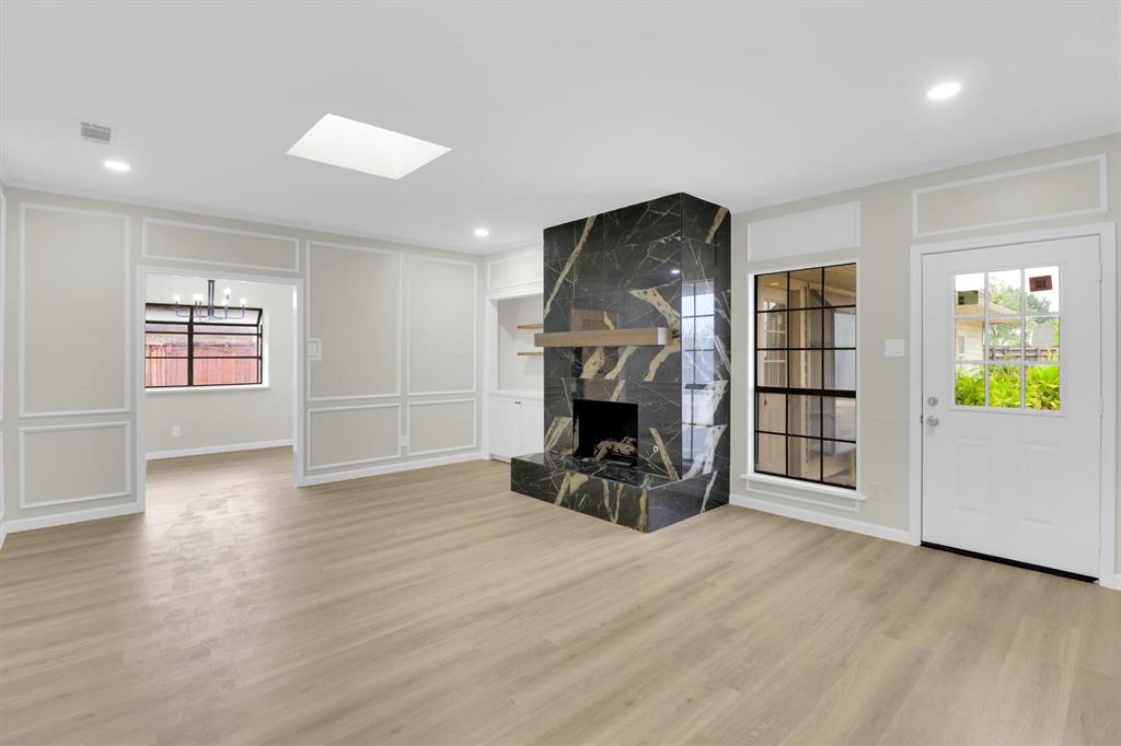 3710 Woodside Road