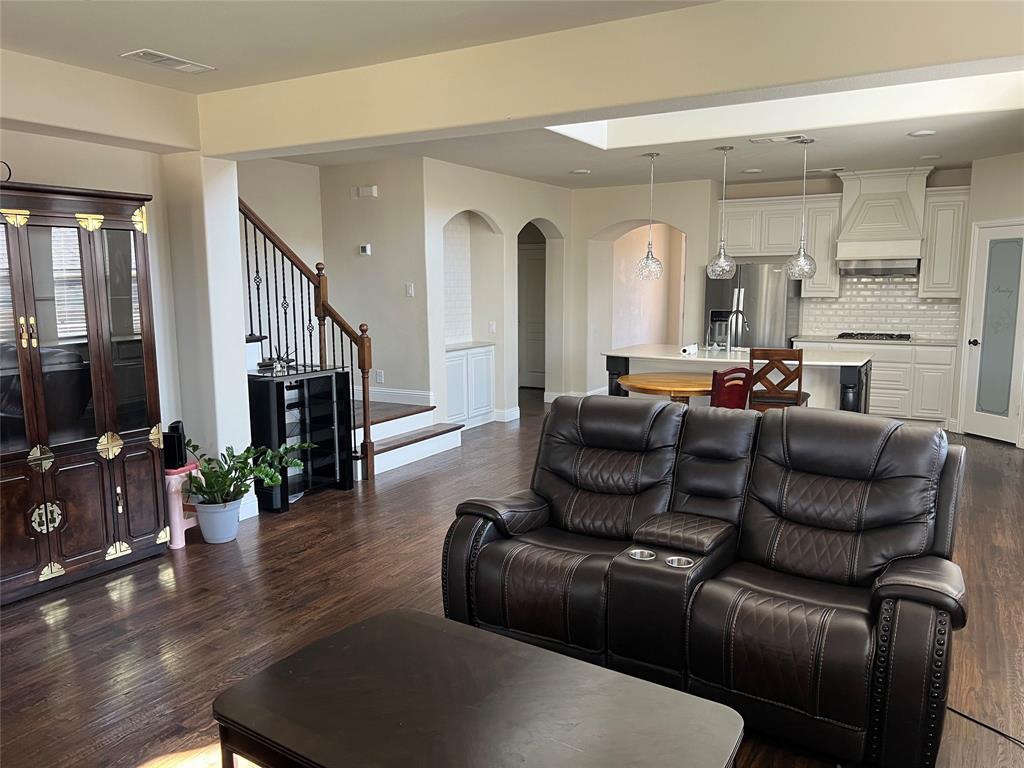 1319 Lantern Faith Drive