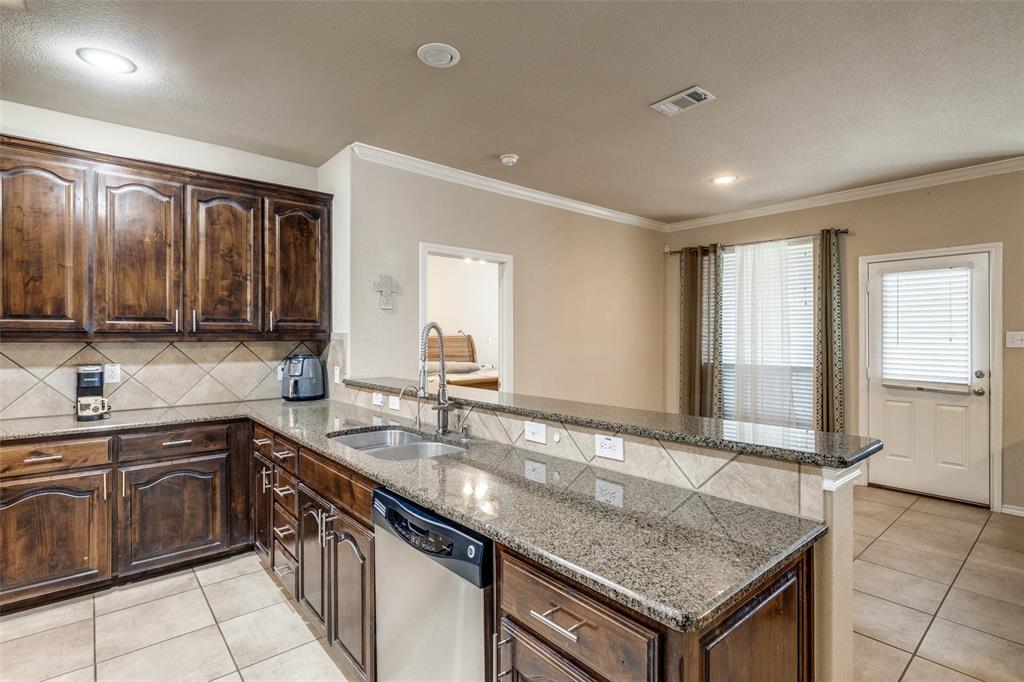 Deer Creek Arlington - Residential