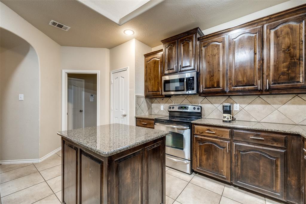 Deer Creek Arlington - Residential