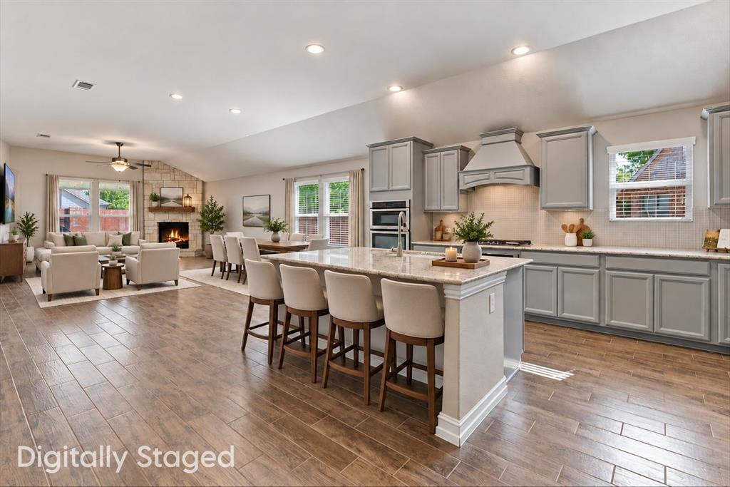 3812 Valachian Circle