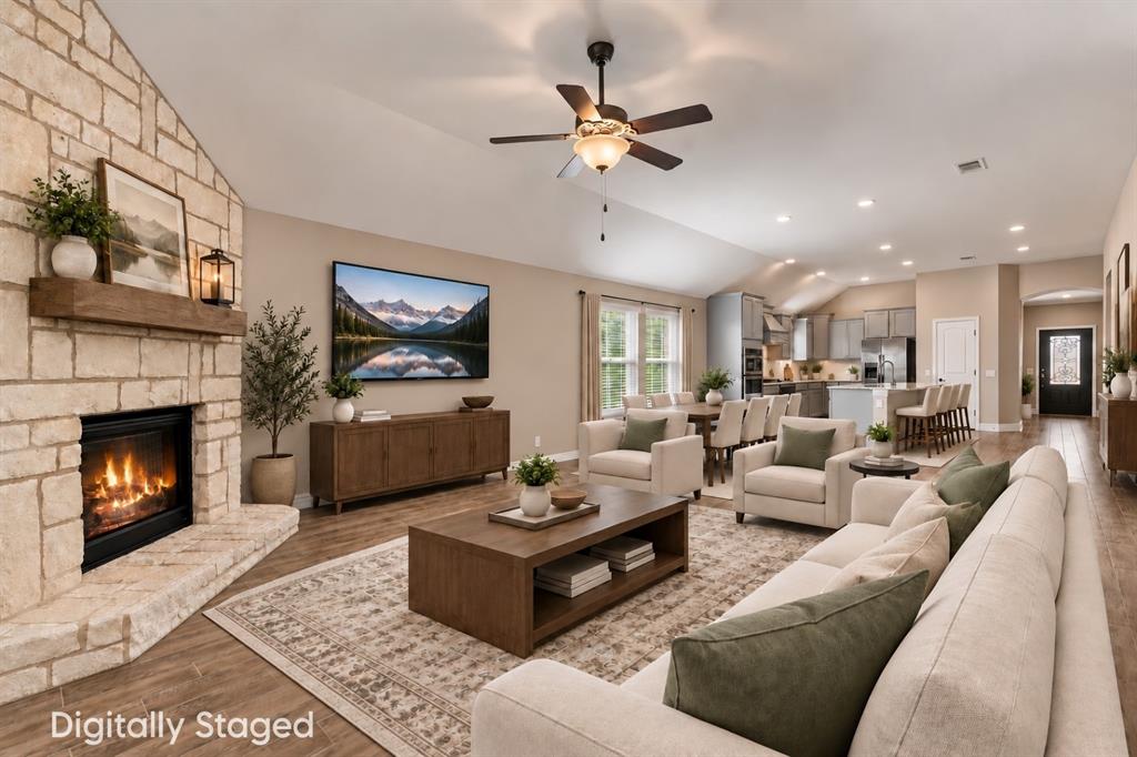 3812 Valachian Circle