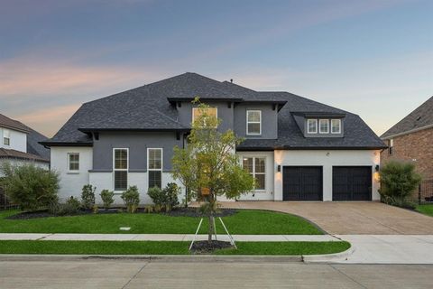 Photo of 1903 Green Jasper Place, Arlington, TX 76005 (MLS # 21330029)