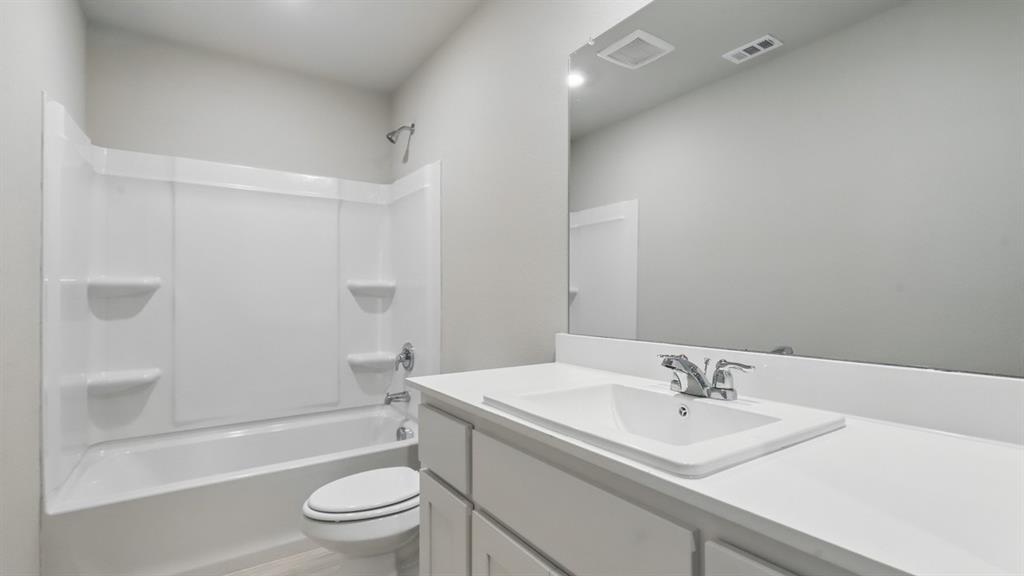 Orchard Vlg - Residential Lease