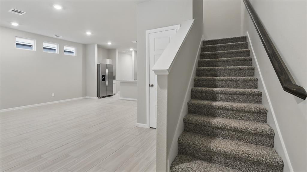 Orchard Vlg - Residential Lease