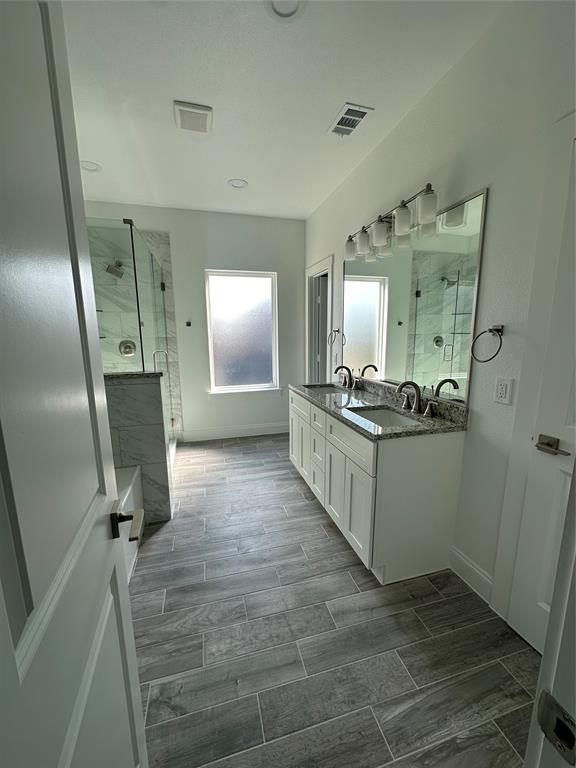 Diceman Complex - Residential