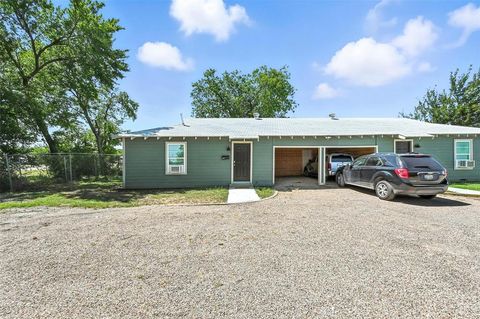 127 Browning Drive Arlington TX 76010