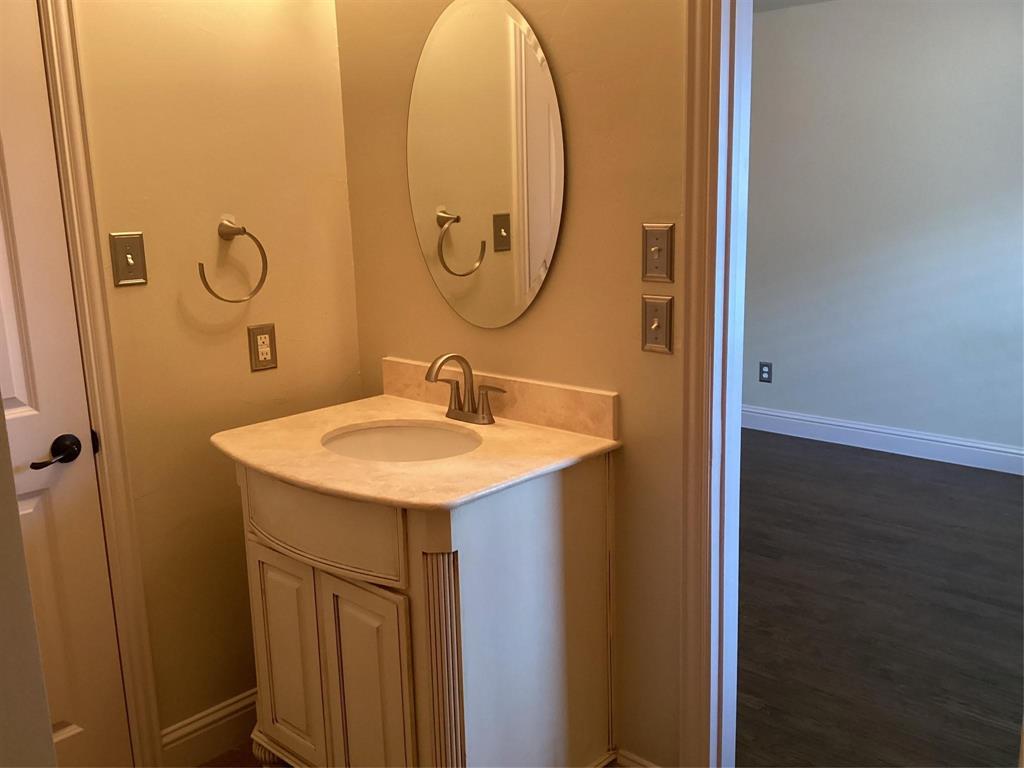 Keller Town Center Add - Residential