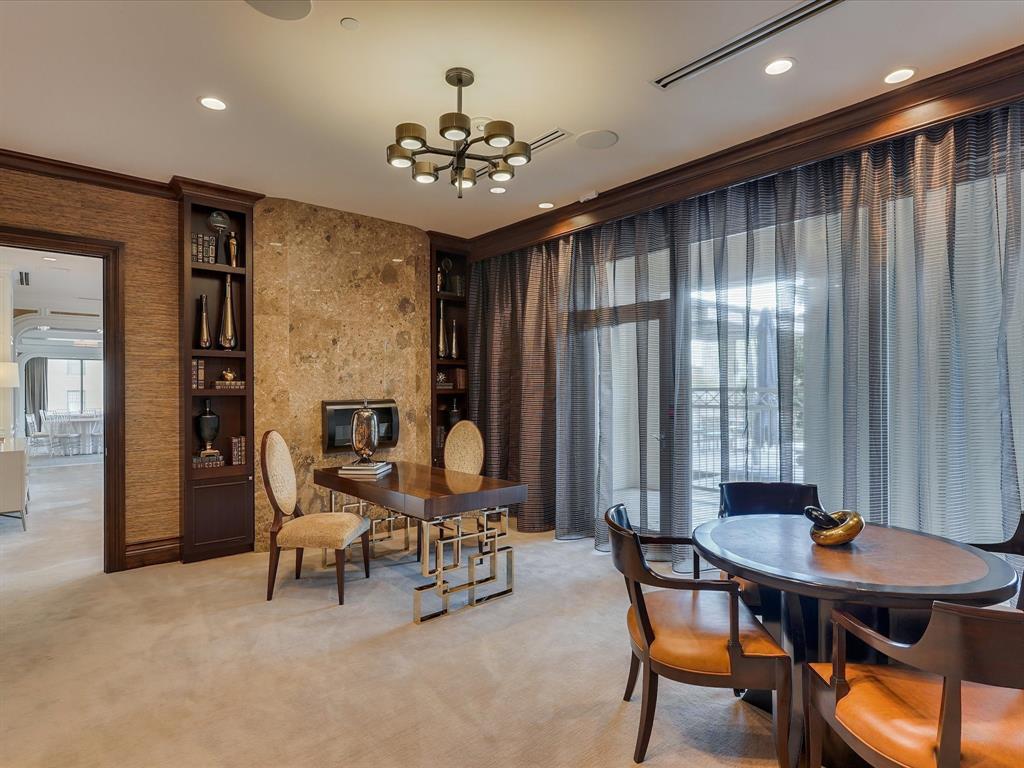 Residences at Stoneleigh Condos - Residential