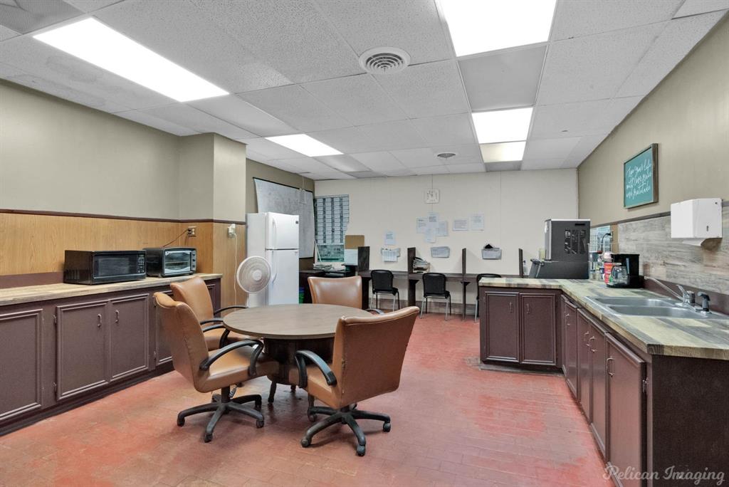 Henderson-Davis Sub - Commercial Sale