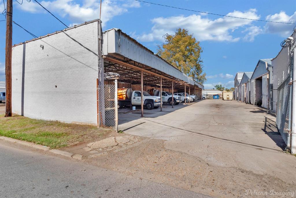 Henderson-Davis Sub - Commercial Sale
