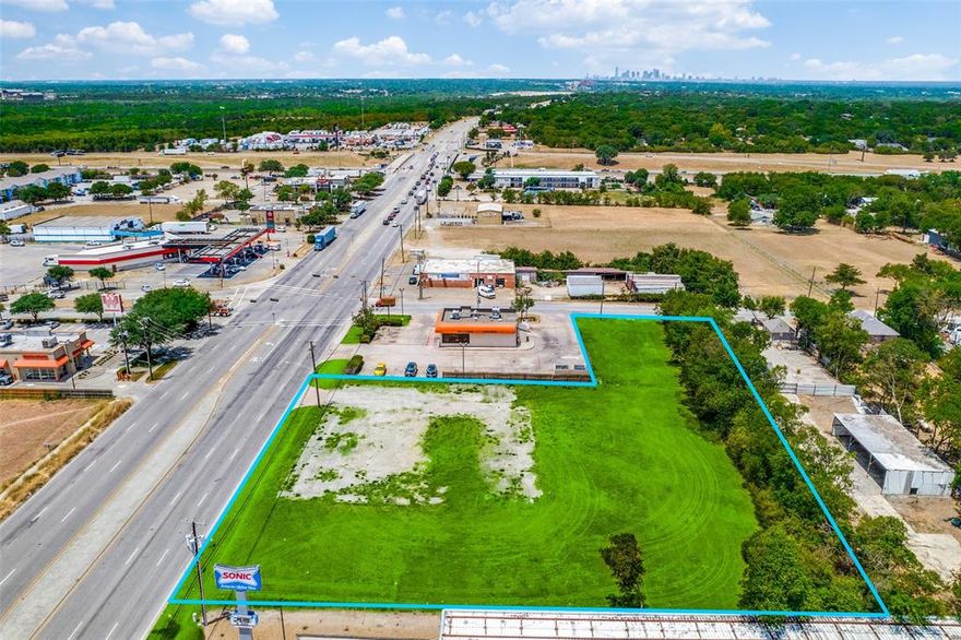 Location, location, location! Do not miss your opportunity to own 1.16 acres of street view property in an extremely high traffic, busy commercial and retail area. This property has so many possibilities as it is steps away from the major traffic of Interstate 20 and quick access to major highways 635, 45, 35, 67, 175 and less than 15 minutes from Downtown Dallas. Current owner has done a beautiful job of maintaining the grounds. Lots of new businesses in the area.