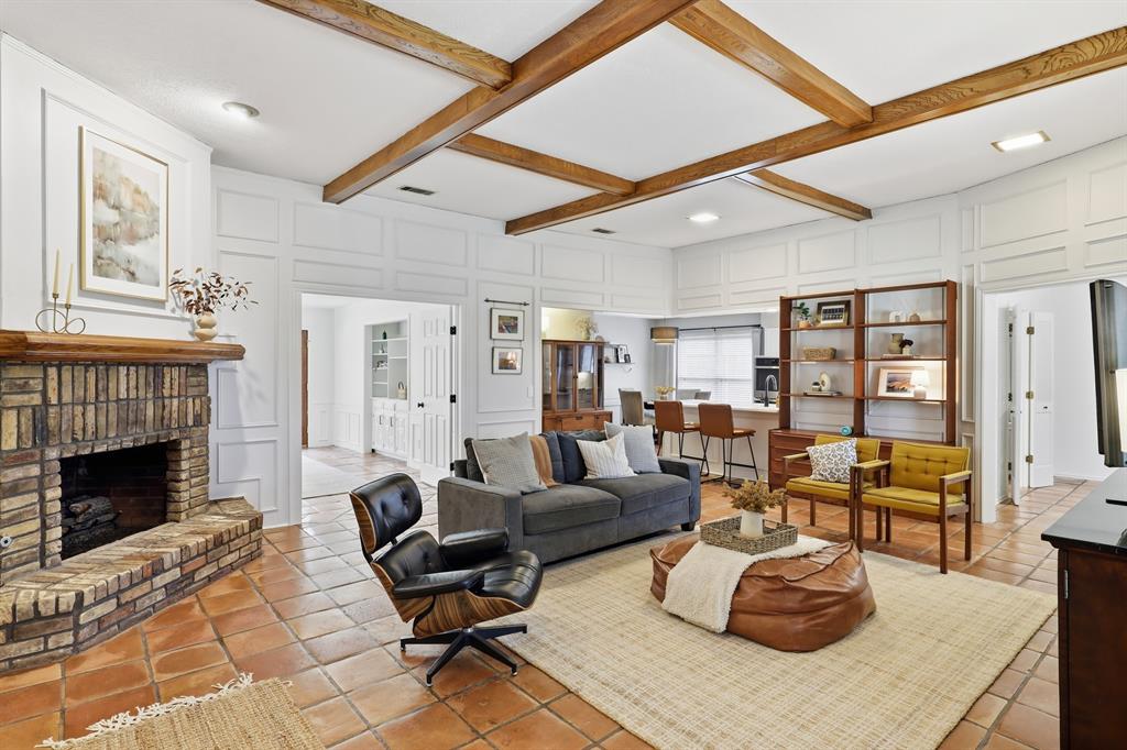 1908 Sandpiper Lane