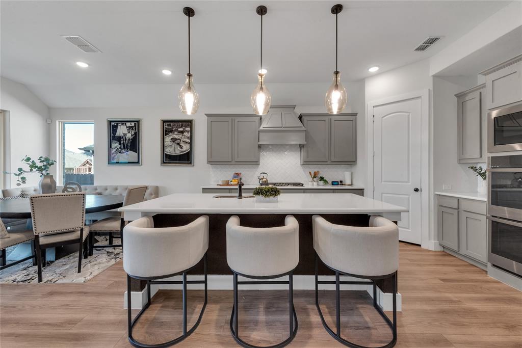 1741 Everglades Drive