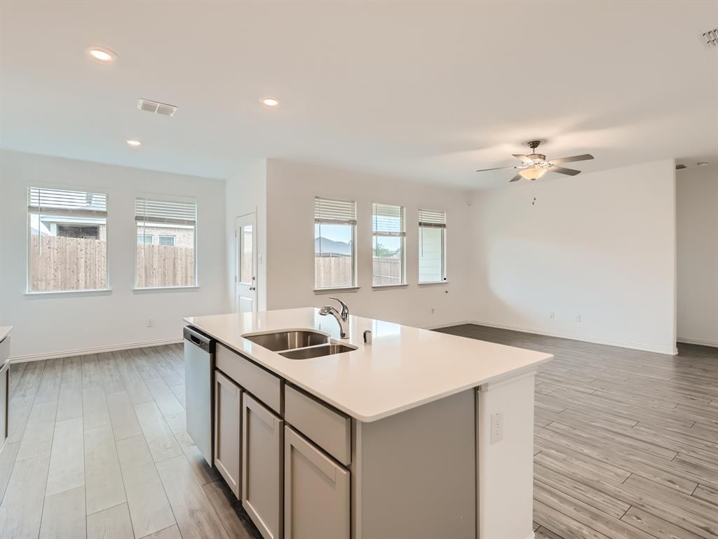 The Reserve at Chamberlain Crossing - Residential