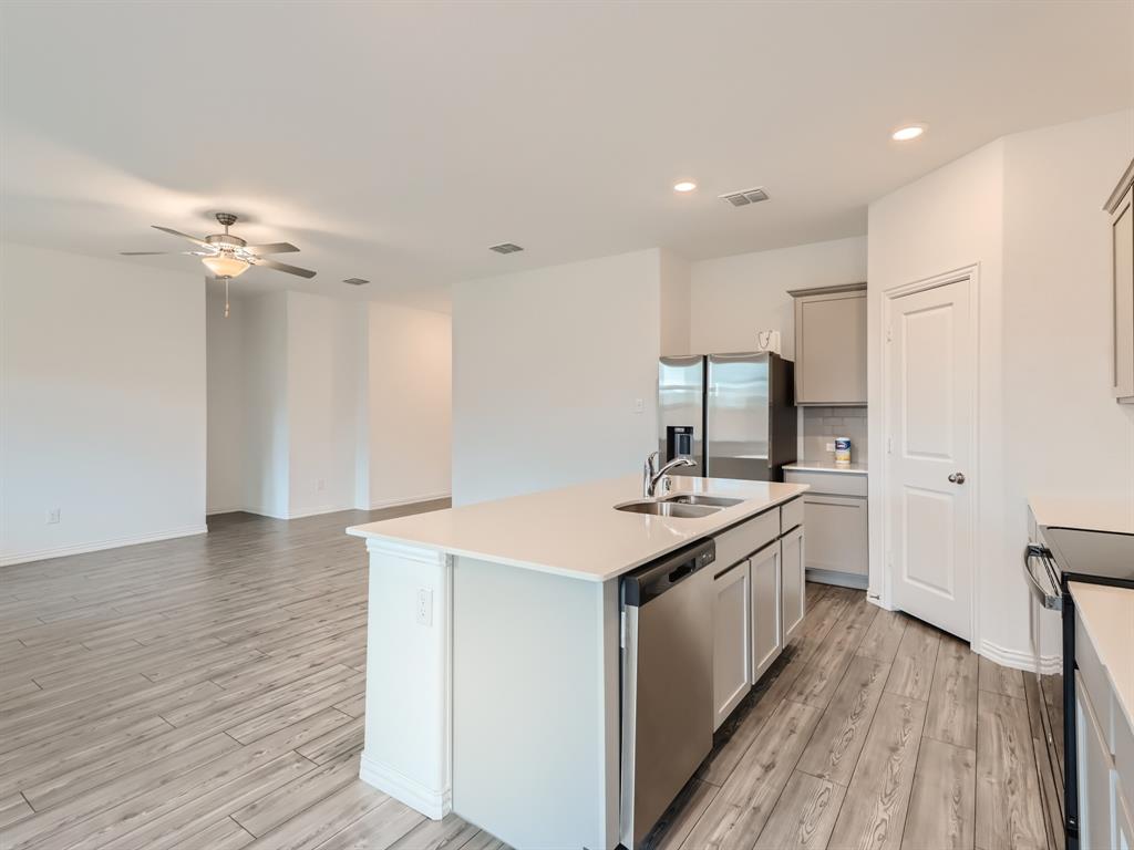 The Reserve at Chamberlain Crossing - Residential