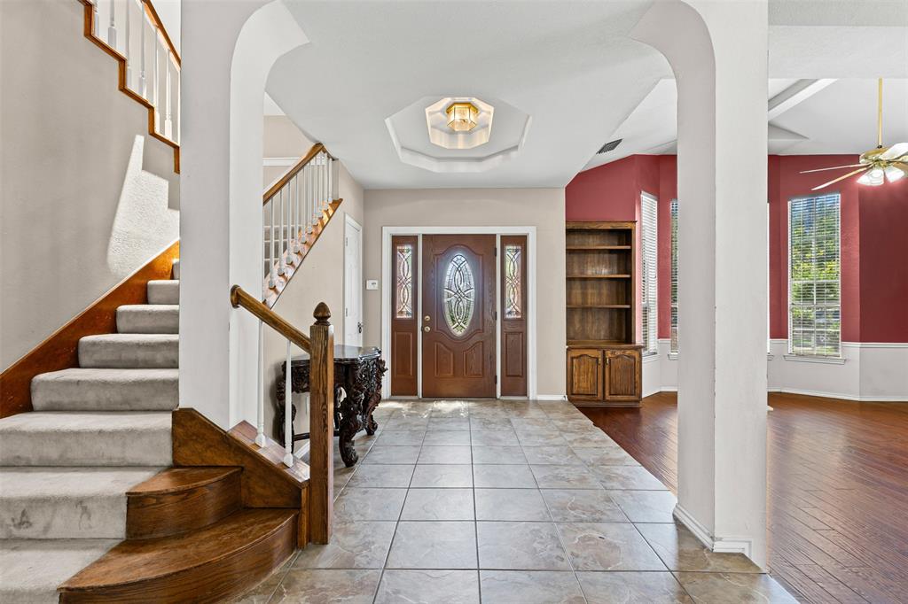 915 Colony Ridge Court