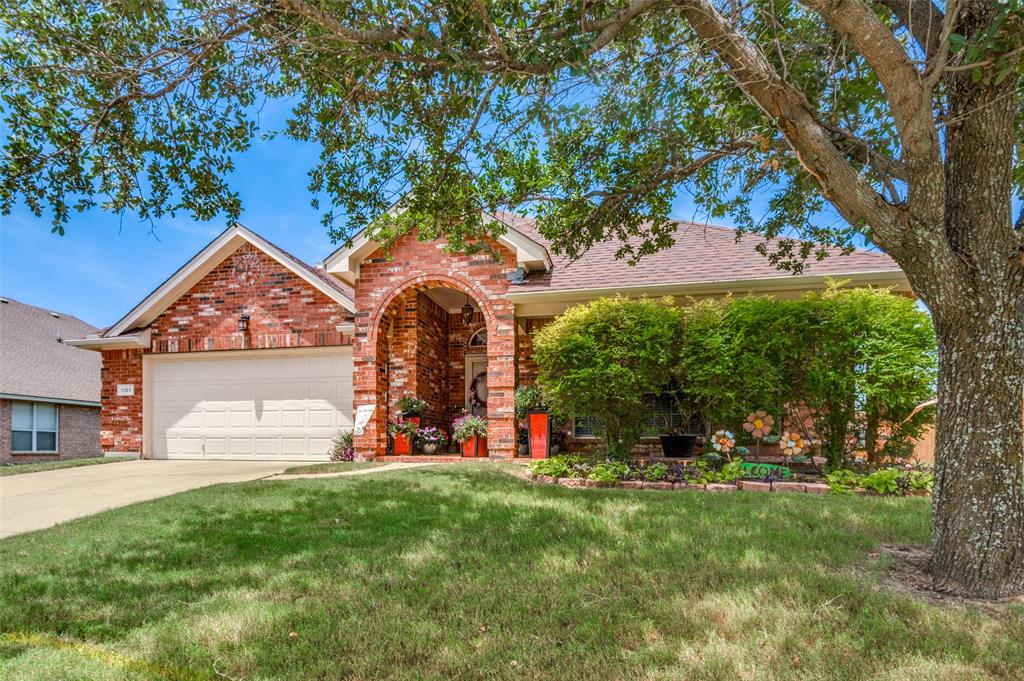 1101 Eastbrook Drive