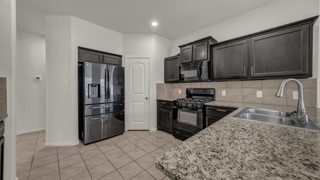 Villages Eagle Mountain - Residential