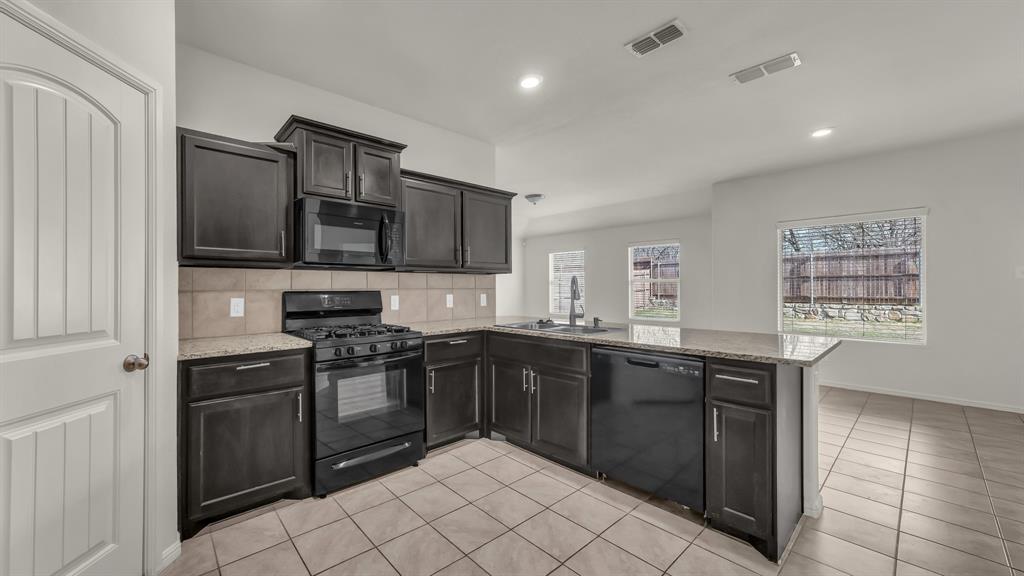 Villages Eagle Mountain - Residential