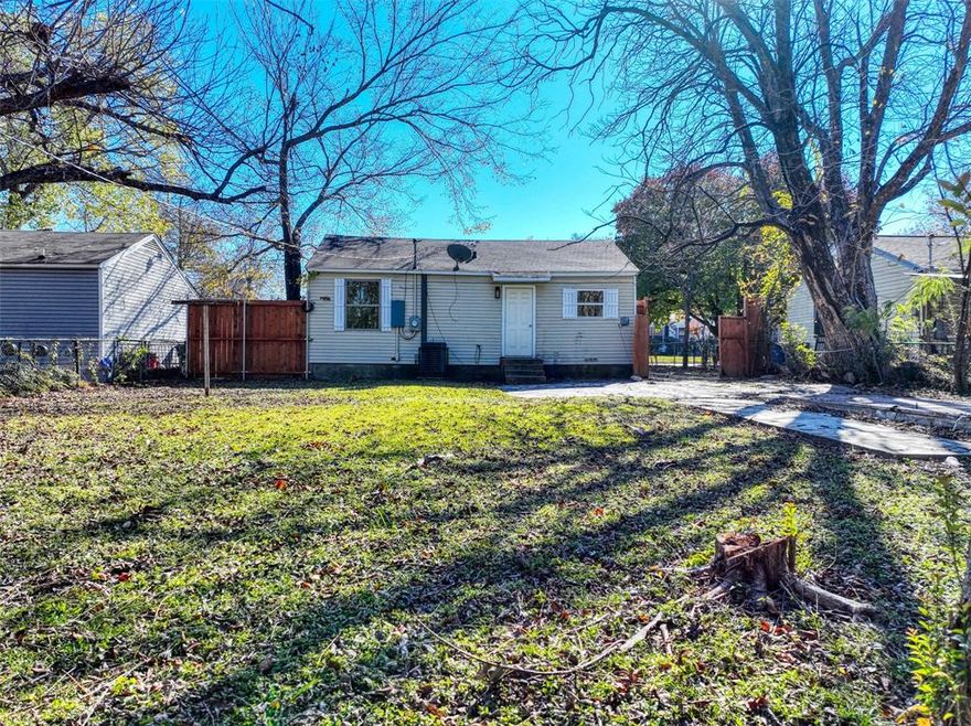 Discover this beautifully remodeled home located at 2765 Scotland Dr in the heart of Dallas. This move-in ready property features a fresh, modern interior with updated flooring, new paint, and contemporary finishes throughout. The kitchen offers brand-new appliances and updated cabinetry, creating a functional and inviting space for everyday living.
The home provides a comfortable layout with bright natural light and well-sized rooms, making it an excellent starter home or investment opportunity. The spacious lot offers additional outdoor potential for gardening, entertaining, or future improvements.
Located in the 75216 area, this property offers convenient access to I-35E, Loop 12, and I-45, and is just minutes from Downtown Dallas, local parks, schools, and shopping. The neighborhood continues to benefit from ongoing revitalization and community development.
This updated home is ready for its next owner—schedule your showing today.