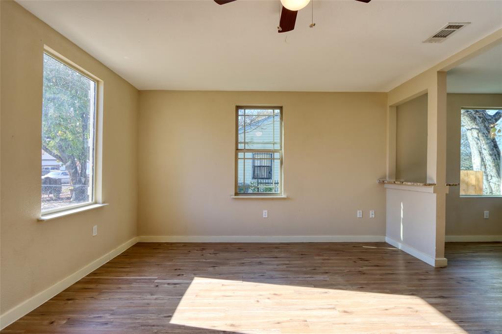 Southgate Manor 02 - Residential