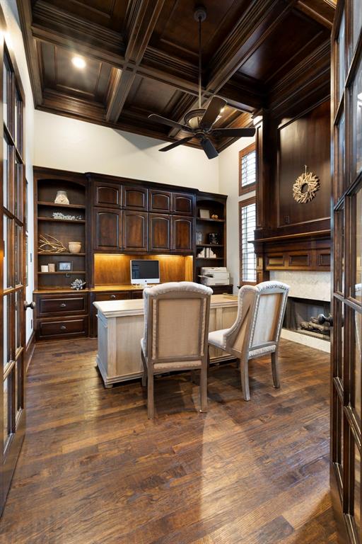 The Estates At Tour 18 Sec 2 - Residential