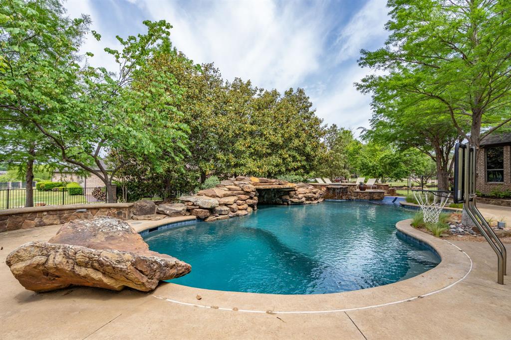 The Estates At Tour 18 Sec 2 - Residential