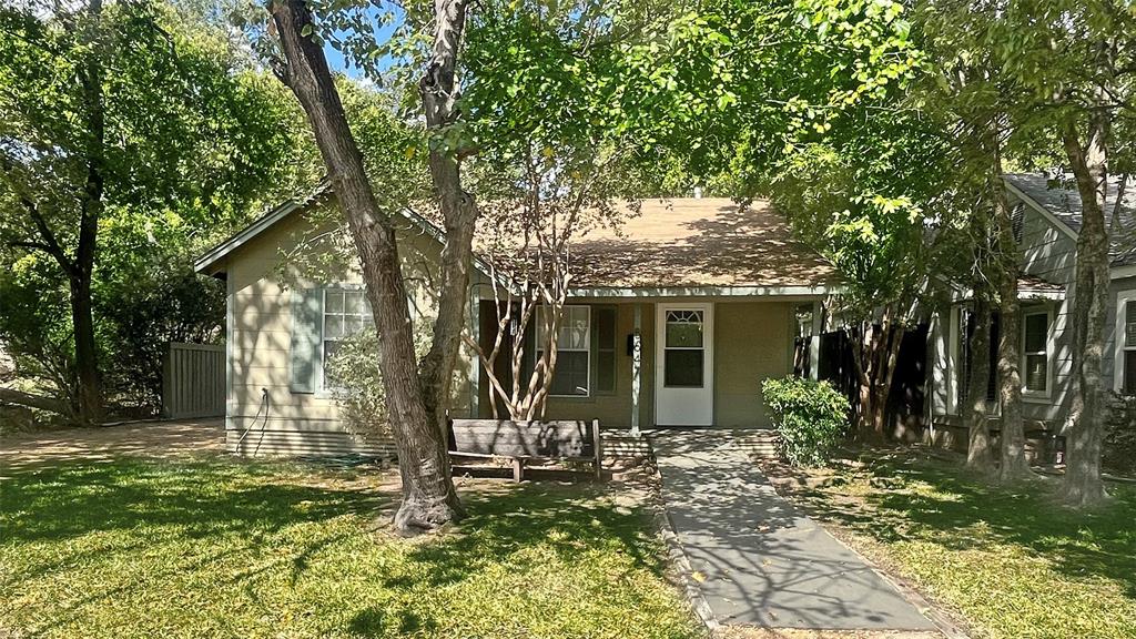 Lake Crest - Residential Lease