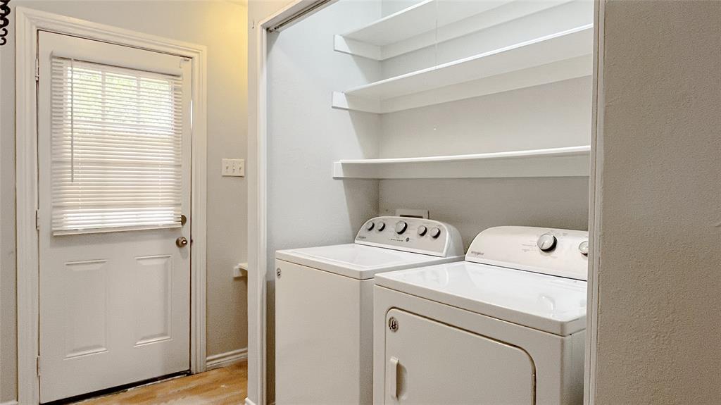 Lake Crest - Residential Lease