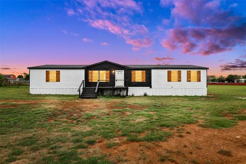 A home in Joshua