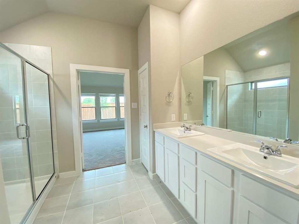 Oak Creek - Residential Lease